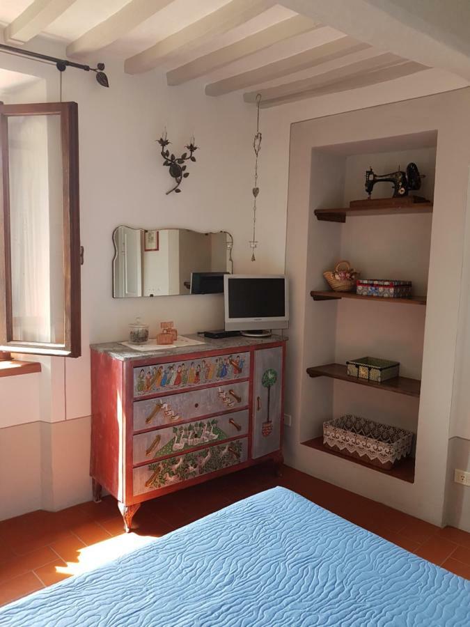 Апартаменты Casa Dell'Ermanna Кортона Экстерьер фото